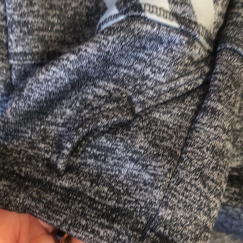 ADDIAS pull over Athletic - Picture 5 of 8
